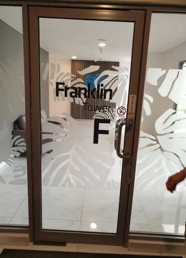 M-Town Residence Gading Serpong By J'S Luxury Apartment タンゲラン エクステリア 写真